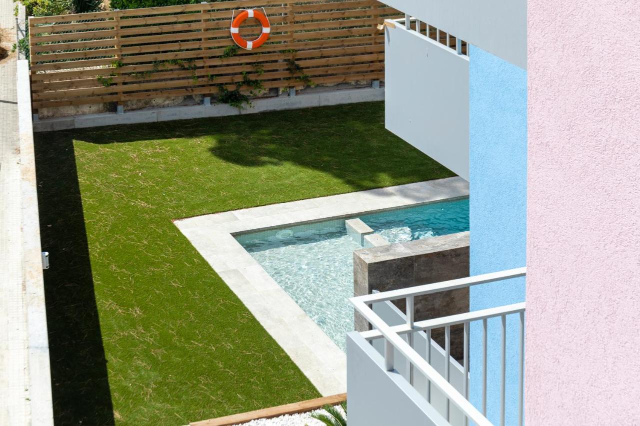 Albana Apartaments Turistics L' Escala Eksteriør bilde